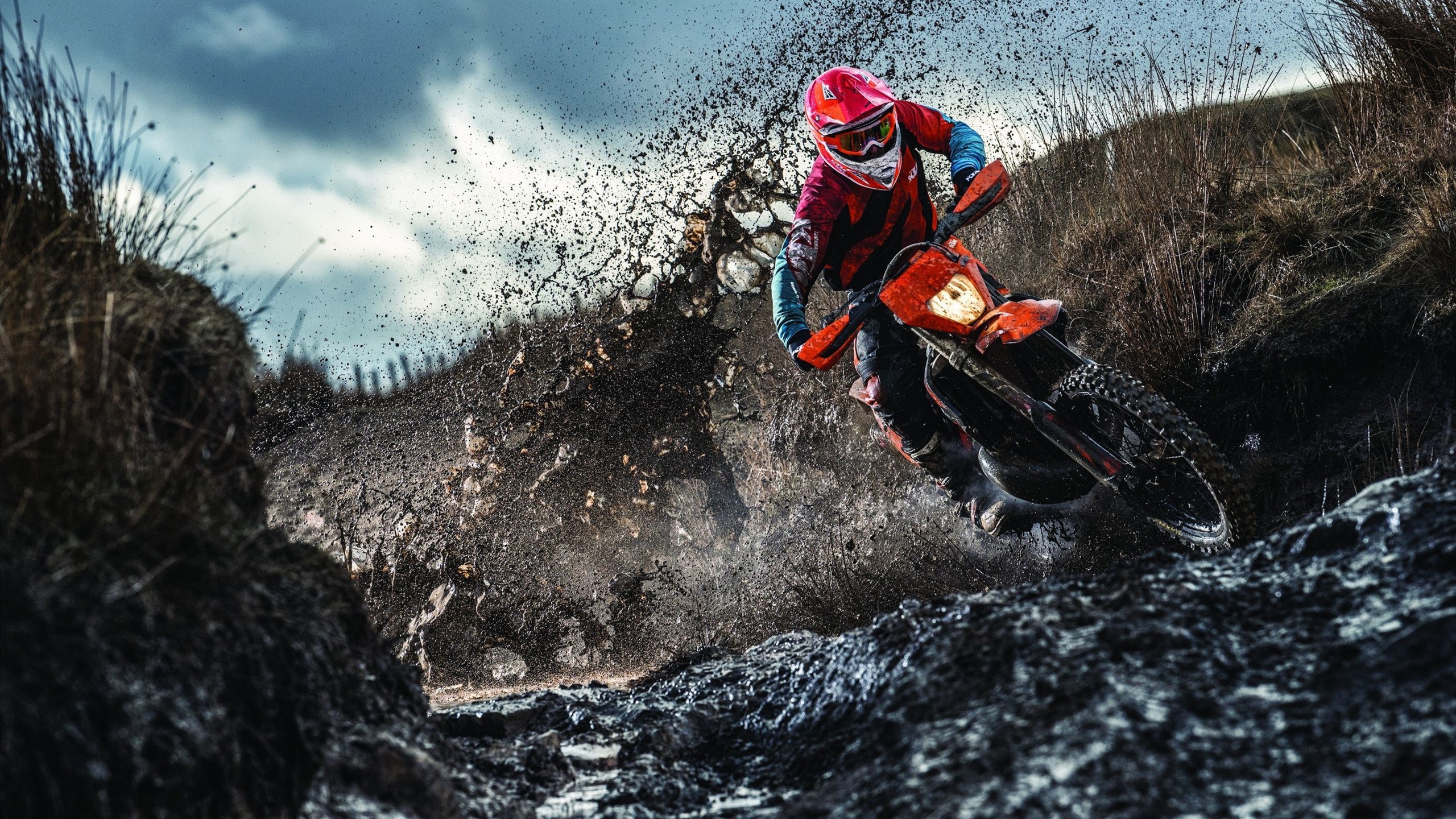 前途未卜，亚冠比赛各路豪强角逐，亚冠的比赛