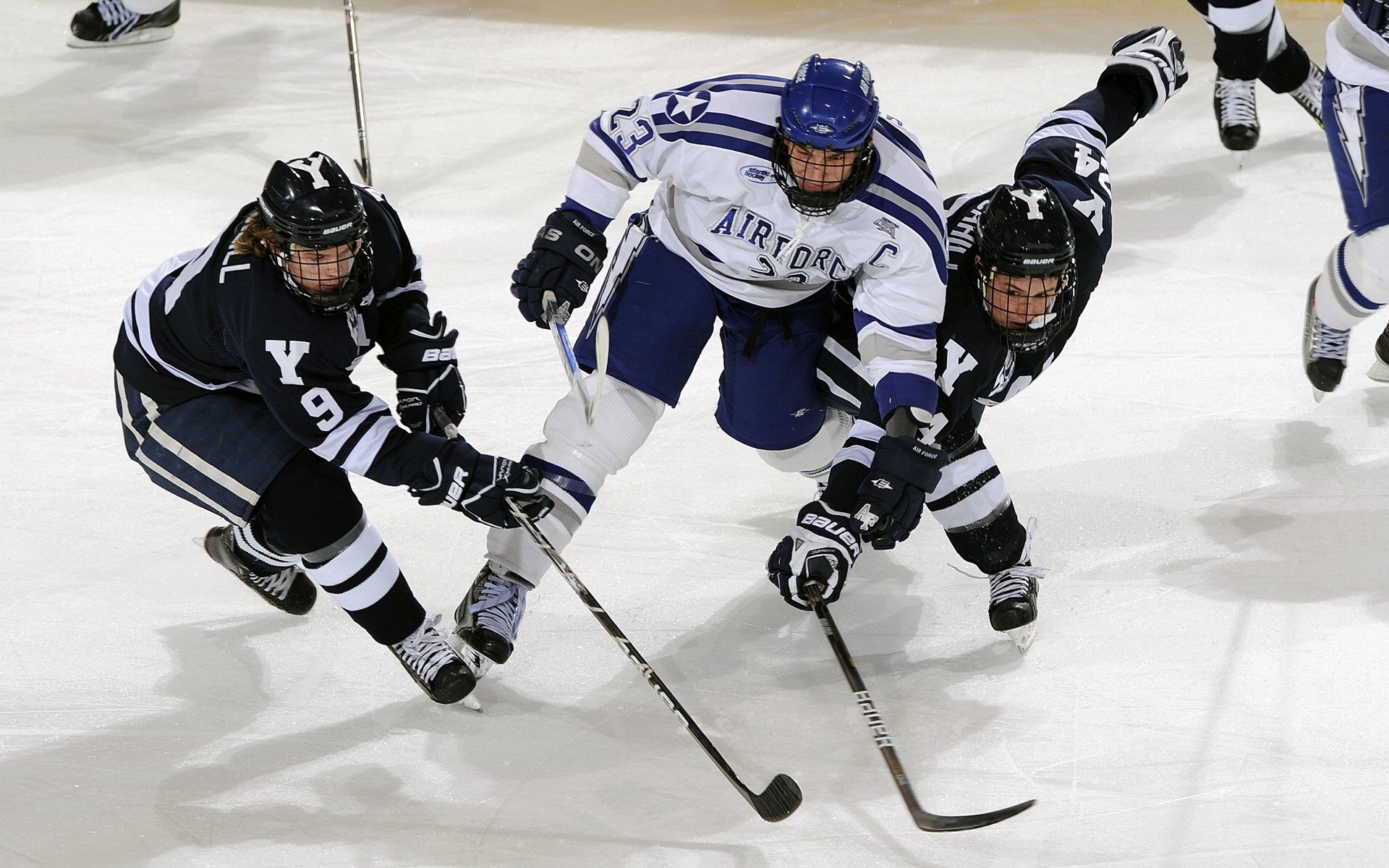 荷兰国家队取得连胜，展现出色实力，荷兰国家队阵容2021首发